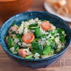 やみつきになるおいしさ♪ソーセージとニラの混ぜごはん