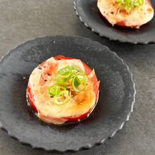 火を使わない♪トースターで簡単！【トマトのおかかチーズ焼き】