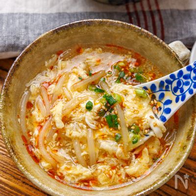 【何度だって作りたい♡】もやしと卵のふわふわ酸辣湯スープ