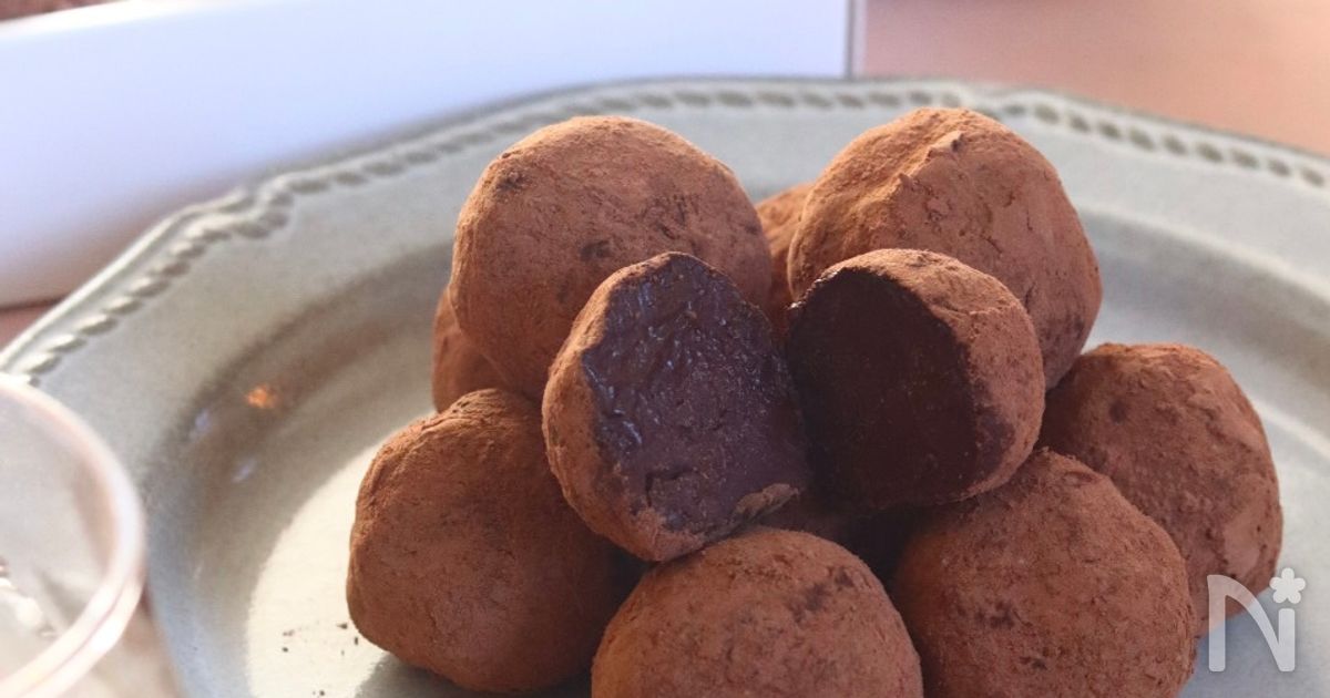 チョコレート不使用！豆腐で滑らか濃厚な生チョコ★材料4つ