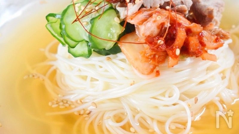 そうめん で 韓国風キムチ冷麺 By 三浦ユーク レシピサイト Nadia ナディア プロの料理家のおいしいレシピ