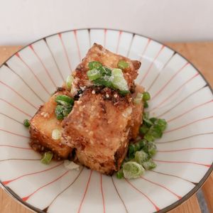 あーちゃん·͜· ♡の作ってみた!投稿(【おいしさメイン級！】カリカリ厚揚げのごま味噌炒め☆白米泥棒)