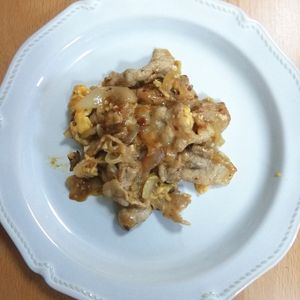 ゆいの作ってみた!投稿(甘辛豚バラのとろ卵炒め)