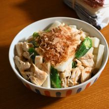 鶏むね肉と長芋とオクラの旨和え