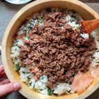 みんなが集う日の簡単豪華！牛肉ちらし寿司