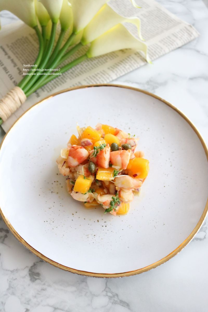 エビとマンゴーのイースターサラダのレシピ