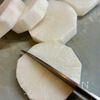 ほったらかしでOK!ごろっとさつまいもの鶏大根の下準備