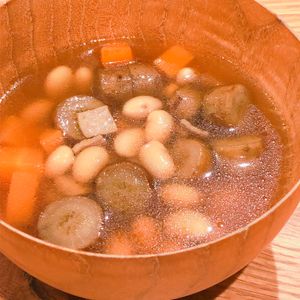 ミルクの作ってみた!投稿(ごぼうと大豆とソーセージ《コンソメスープ》)
