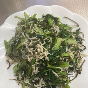 そら・ゆずの作ってみた!投稿(かぶ葉のじゃこ炒り)