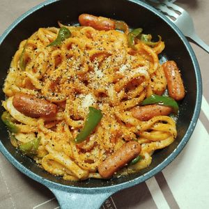 M＊Pの作ってみた!投稿(ワンパン10分！【ナポリタン風チーズうどん】喫茶店風♪)