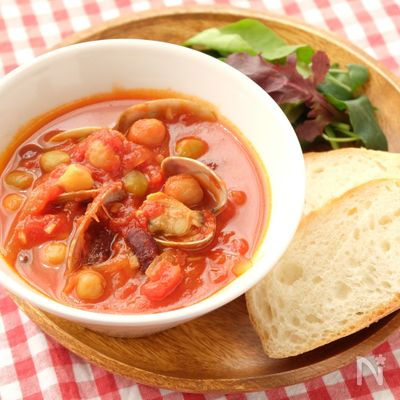 〈くらし薬膳〉あさりと豆のトマトスープ