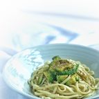 隠し味の牛乳でコクUP！＊アボカドとうどんの冷やし和え麺＊