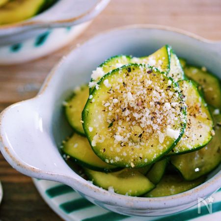 コクうま濃厚 ズッキーニのペッパーチーズマリネ By ｙｕｕ レシピサイト Nadia ナディア プロの料理家のおいしいレシピ