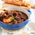 ひと鍋イタリアン ＊ 魚介のイカ墨トマト煮込み