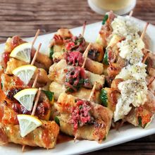 【ズッキーニ豚バラ串3種盛り】タレ・梅しそ・ネギ塩