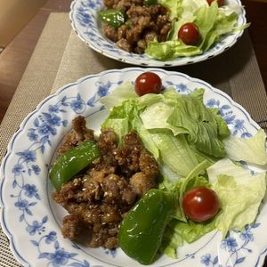 Hikeyの作ってみた!投稿(【包丁不要!カリカリ豚こまの甘酢ごま和え】子供爆食♡︎)