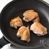 本鶏だしで簡単!鶏肉ときのこのクリーム煮の工程2