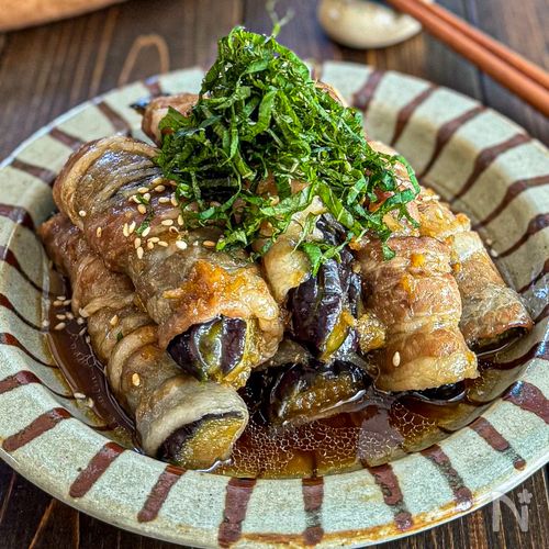 レンジで極旨《甘辛こってり♡茄子の肉巻き》
