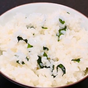 こざかなの作ってみた!投稿(【給食風わかめごはん】毎日食べたくなる懐かしの味。)