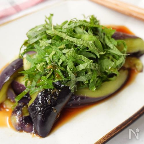 レンチン3分で革命!【とろとろ蒸しなすの生姜醤油だれ】