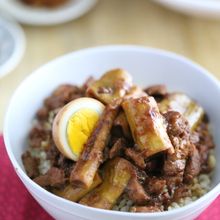 ごろごろ四方竹の魯肉飯