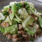豚肉とキャベツの梅風味、さっぱり炒め