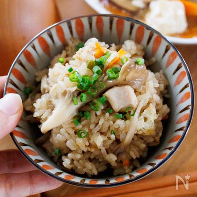 『鶏むね肉と舞茸の炊き込みごはん』簡単!冷めても美味しい♪