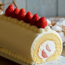 【いちごのロールケーキ】ふわっふわ♡幸せの味!
