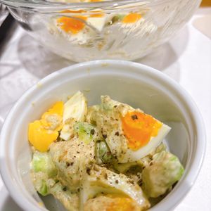 ねこまりも🐈‍⬛の作ってみた!投稿(抱えて食べたい『胡麻マヨ♡アボカド』和えるだけで絶品完成♪)
