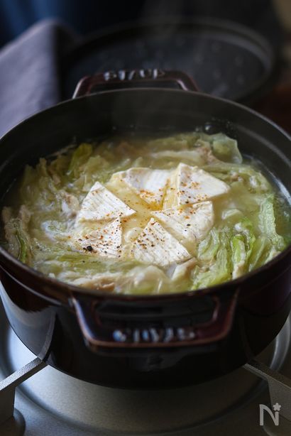 豚キャベツチーズ鍋。