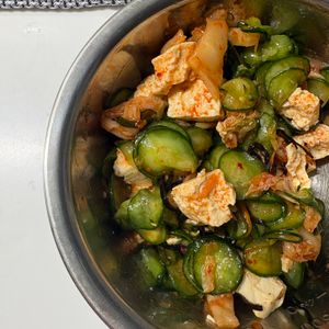 1009530の作ってみた!投稿(【無限おつまみ豆腐】ビールに最高！シャキッときゅうり&キムチ)