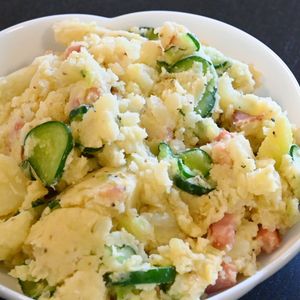 こざかなの作ってみた!投稿(［ベーコンポテトサラダ］焦がしベーコンの旨みが絶品)