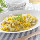 トウモロコシと鶏胸肉のにんにく塩炒め