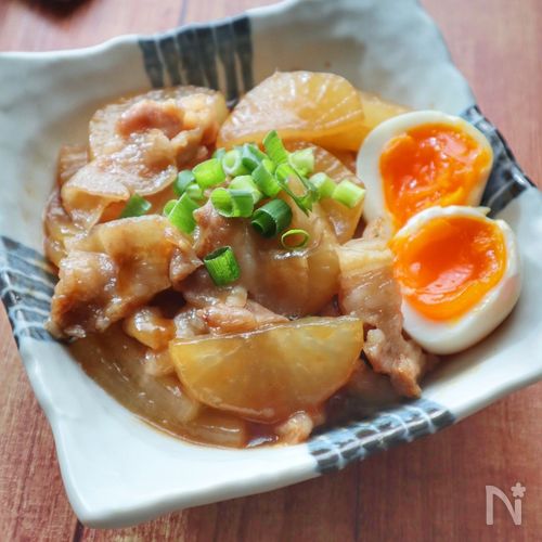5分煮込み♪とろ〜り甘じょっぱい♡大根と豚バラのコクうま煮