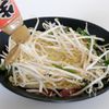 【レンジで完結・簡単】豚ともやしの塩焼きそばの工程1