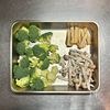 【ブロッコリーとしめじの煮びたし】煮汁も美味♪の工程1