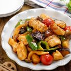野菜が美味しい♡『鶏むね肉と彩り野菜のオイケチャ炒め』