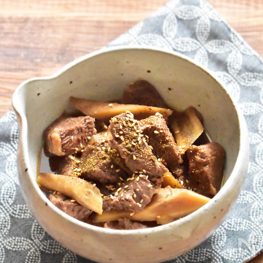 炊飯器放置♪柔らか牛スネ肉とごぼうの甘辛煮込み by MARI（奥山 まり） レシピサイト Nadia