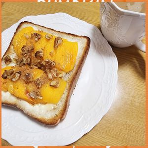 ナムディの作ってみた!投稿(とろあま♡柿とクリームチーズのトースト)