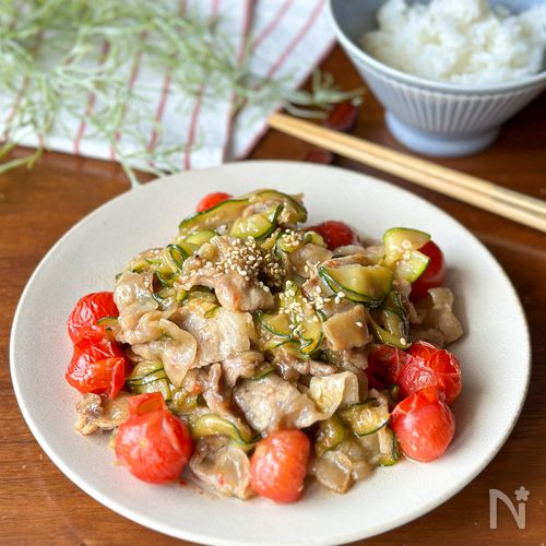 これぞご飯泥棒「豚とズッキーニの中華炒め」