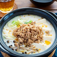 牛乳でまろやか!旨辛担々ミルク鍋