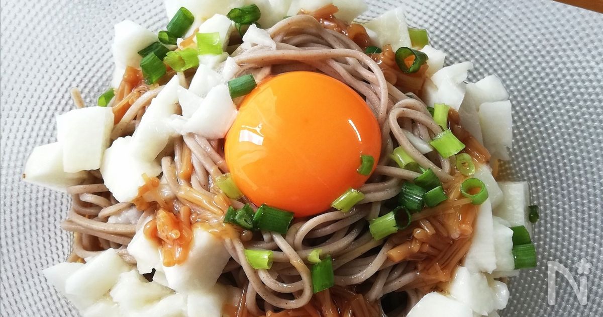 お手軽ランチ☆シャキシャキ長いもとなめたけの冷やし月見そば