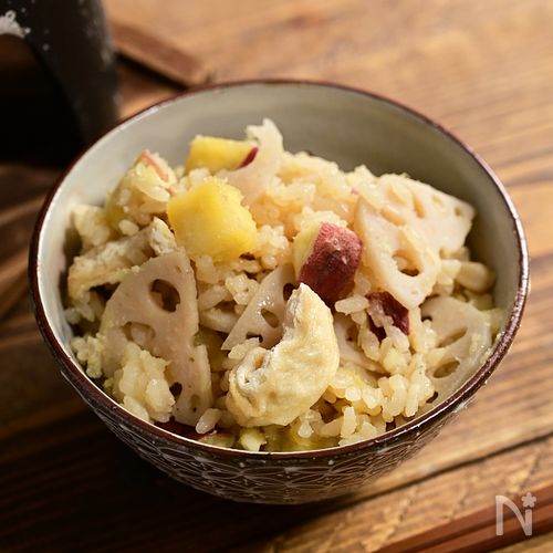 根菜どっさり「サツマイモとレンコンの柚子胡椒釜飯