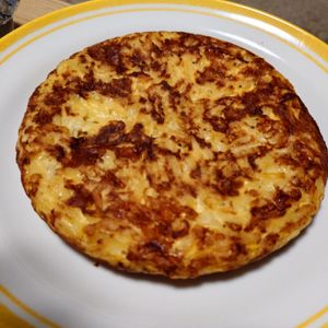 Yukkの作ってみた!投稿(新じゃがと新玉ねぎのオムレツ)