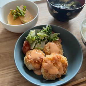 yudKq43Uの作ってみた!投稿(＼衣付けはパン粉だけ／はんぺん海老カツ)