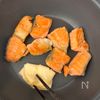 味しみ最強《ぶり大根ならぬ♡鮭大根》の工程1