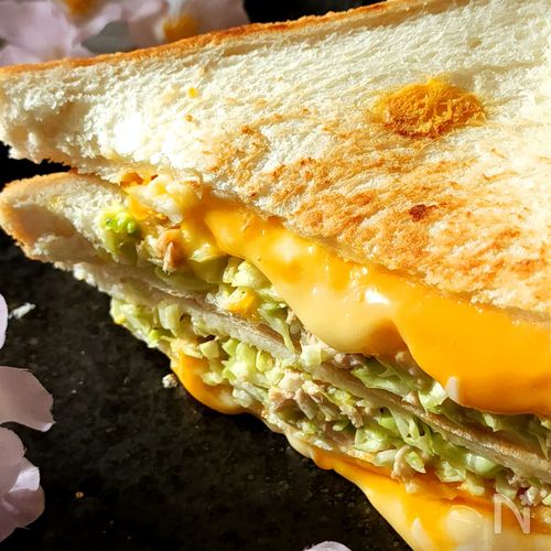 フライパンで作る♪キャベツナホットサンド