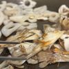 豆苗と蓮根の旨辛サラダの工程1