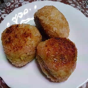 パーフェクトセルの作ってみた!投稿(【基本の焼きおにぎり】定番の味/表面パリッと食べてほろり)