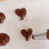 材料2つ かんたん焼きチョコの工程4